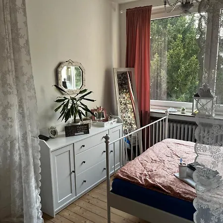 Marleen -welcome Back 2 The 50 Hbf/hafen Wg-zimmer Apartment